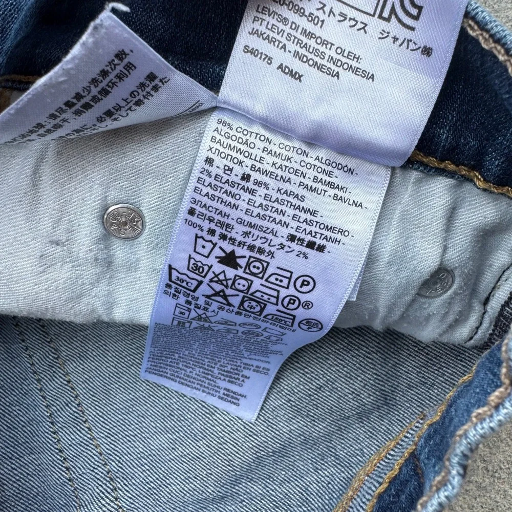 Levis levis 511